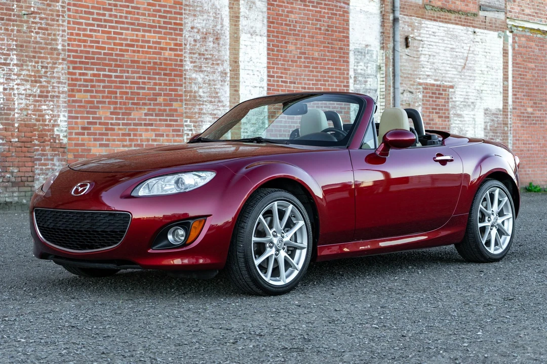 2010 Mazda NC MX-5 Miata - Image 7 of 31