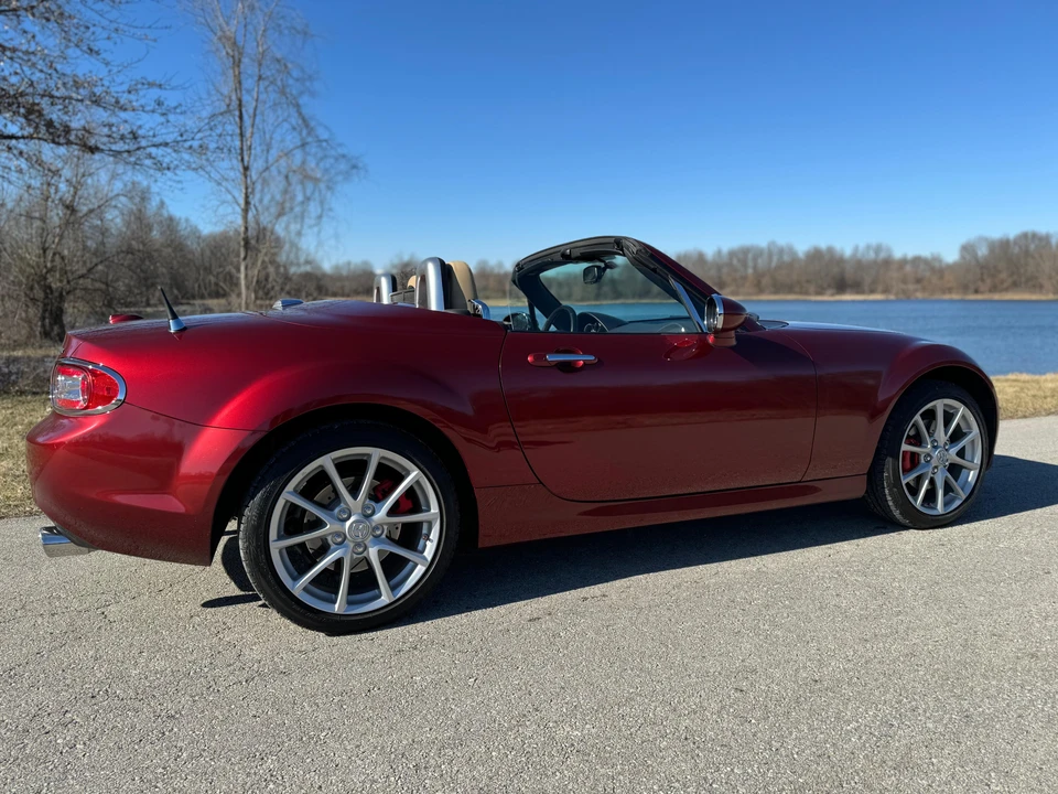 2010 Mazda NC MX-5 Miata - Image 13 of 31