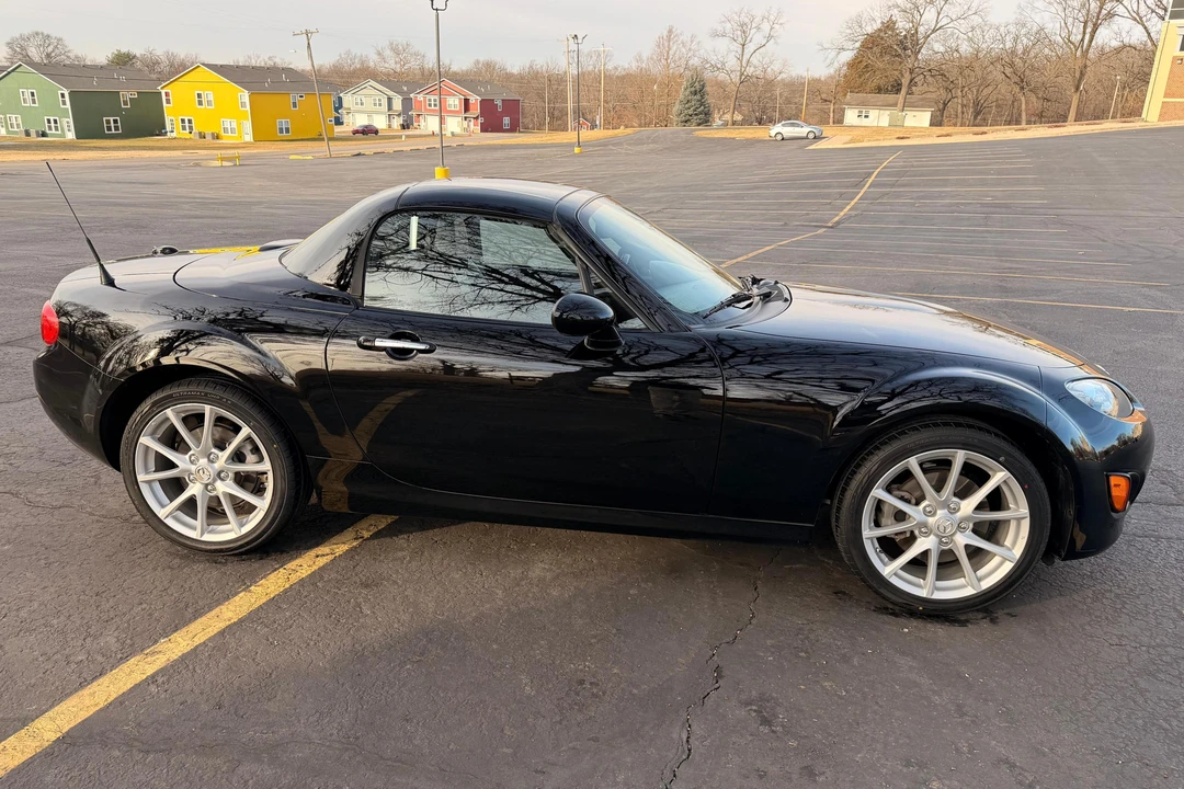 2010 Mazda NC MX-5 Miata - Image 3 of 31