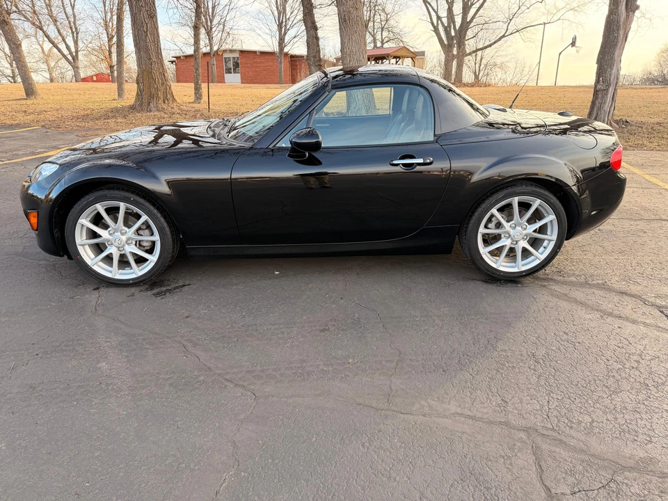 2010 Mazda NC MX-5 Miata - Image 9 of 31