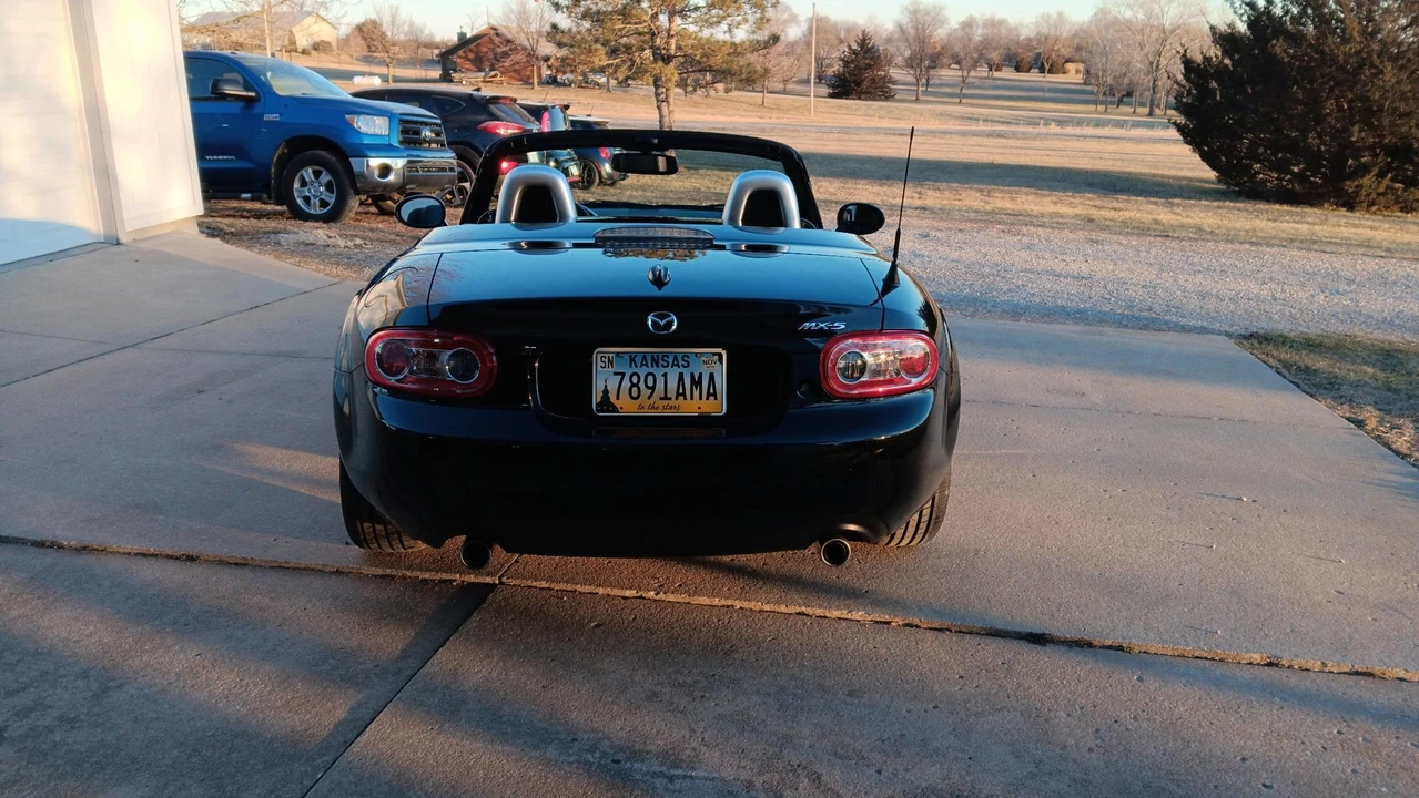 2010 Mazda NC MX-5 Miata - Image 21 of 31