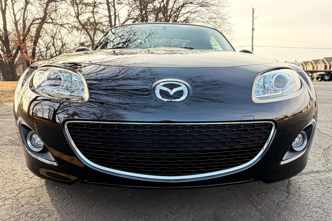 2010 Mazda NC MX-5 Miata - Image 2 of 31