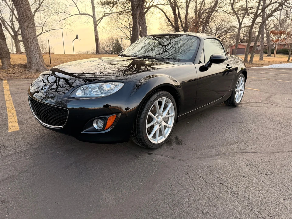 2010 Mazda NC MX-5 Miata - Image 7 of 31