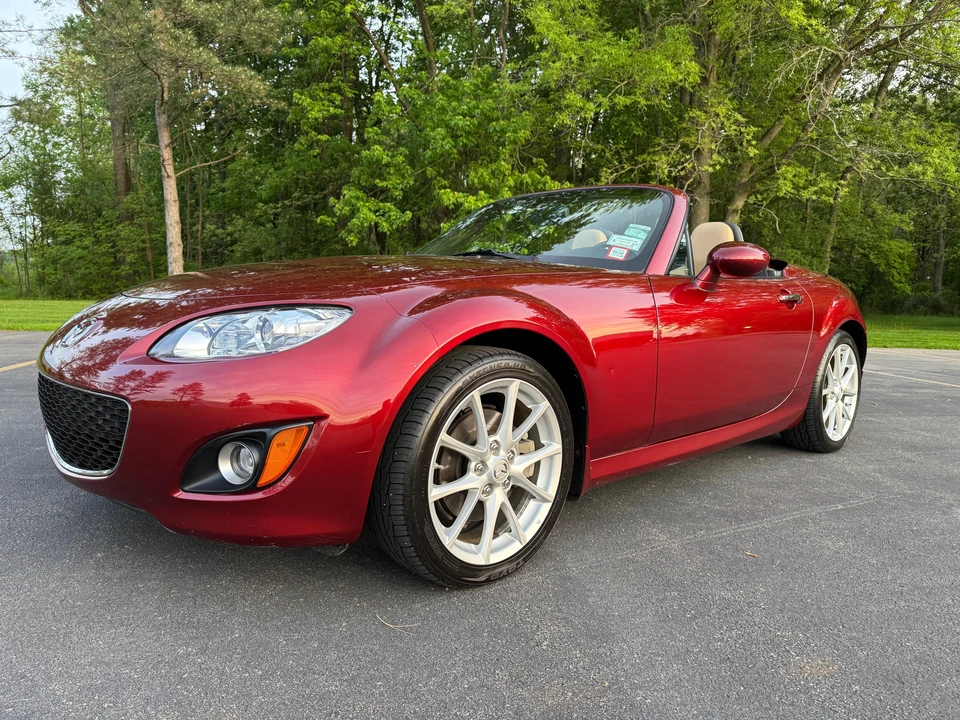 2010 Mazda NC MX-5 Miata - Image 10 of 31