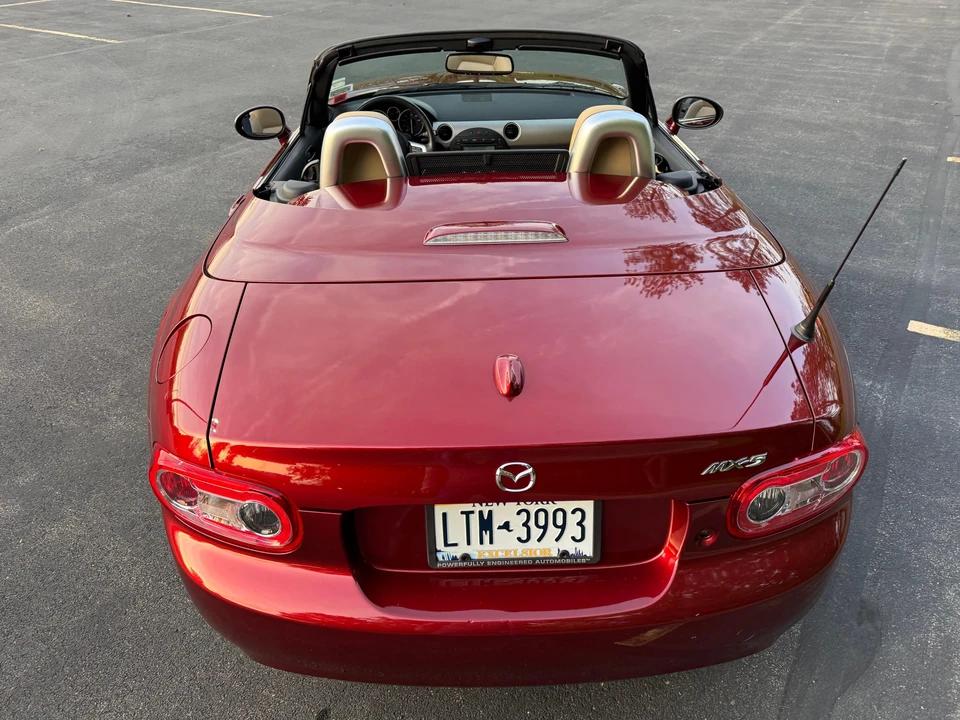 2010 Mazda NC MX-5 Miata - Image 24 of 31