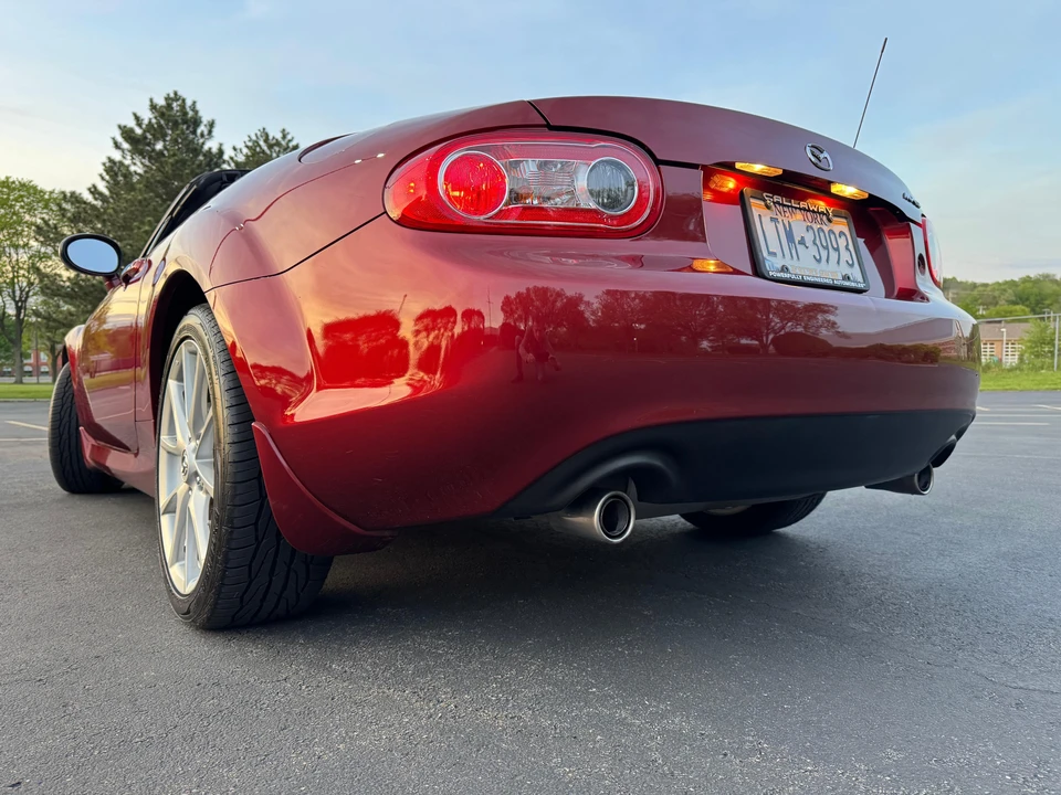2010 Mazda NC MX-5 Miata - Image 19 of 31