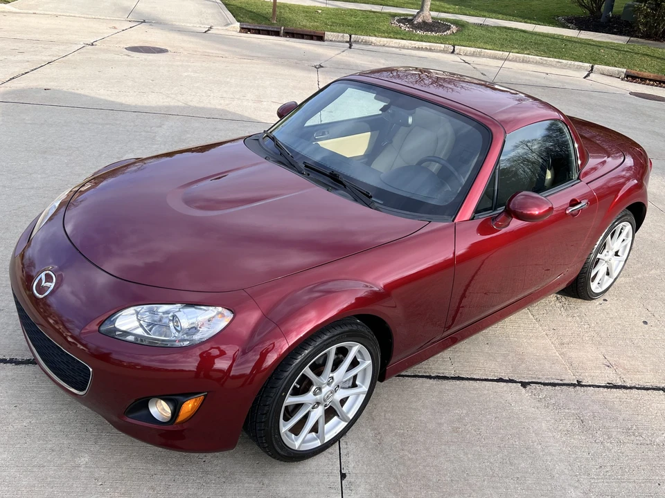 2010 Mazda NC MX-5 Miata - Image 3 of 31
