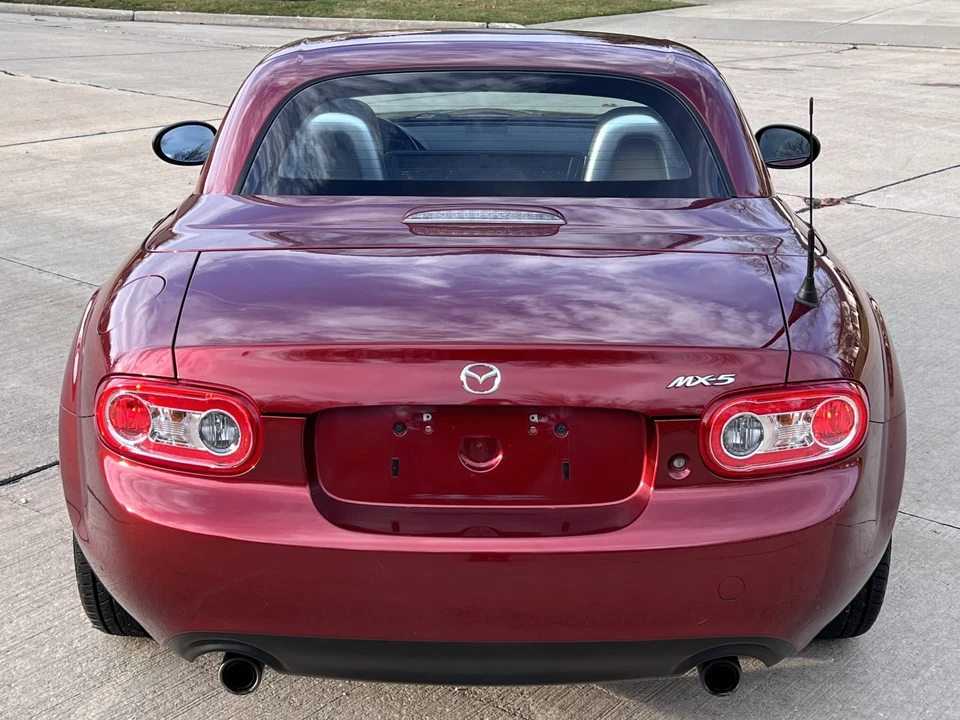 2010 Mazda NC MX-5 Miata - Image 13 of 31