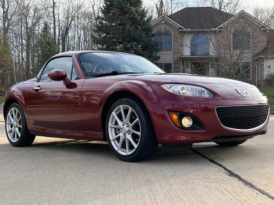 2010 Mazda NC MX-5 Miata - Image 27 of 31