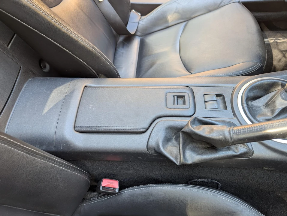 2010 Mazda NC MX-5 Miata - Image 27 of 31