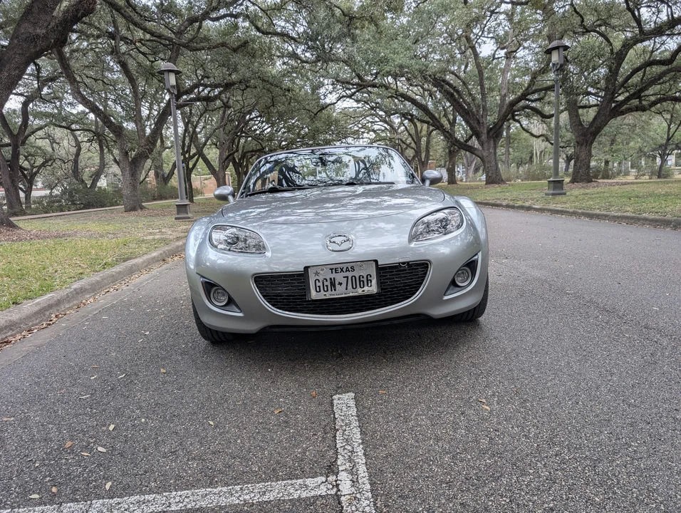 2010 Mazda NC MX-5 Miata - Image 2 of 31