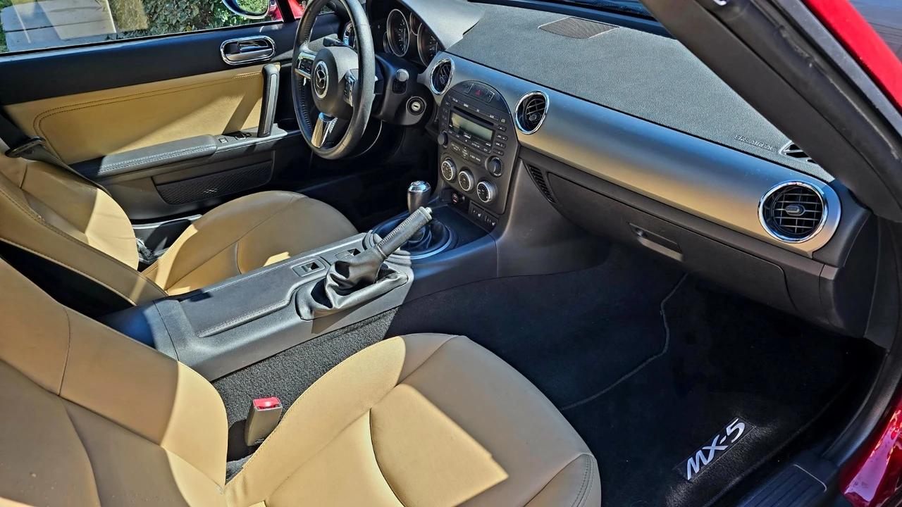 2010 Mazda NC MX-5 Miata - Image 3 of 6