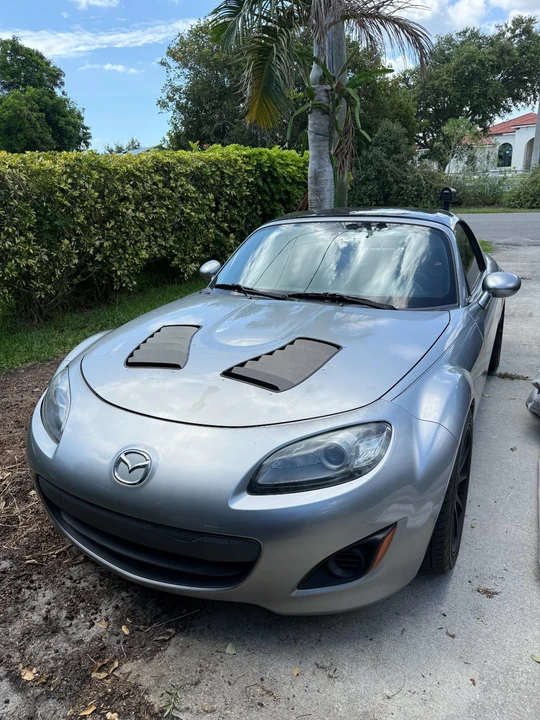 2010 Mazda NC MX-5 Miata - Image 2 of 15