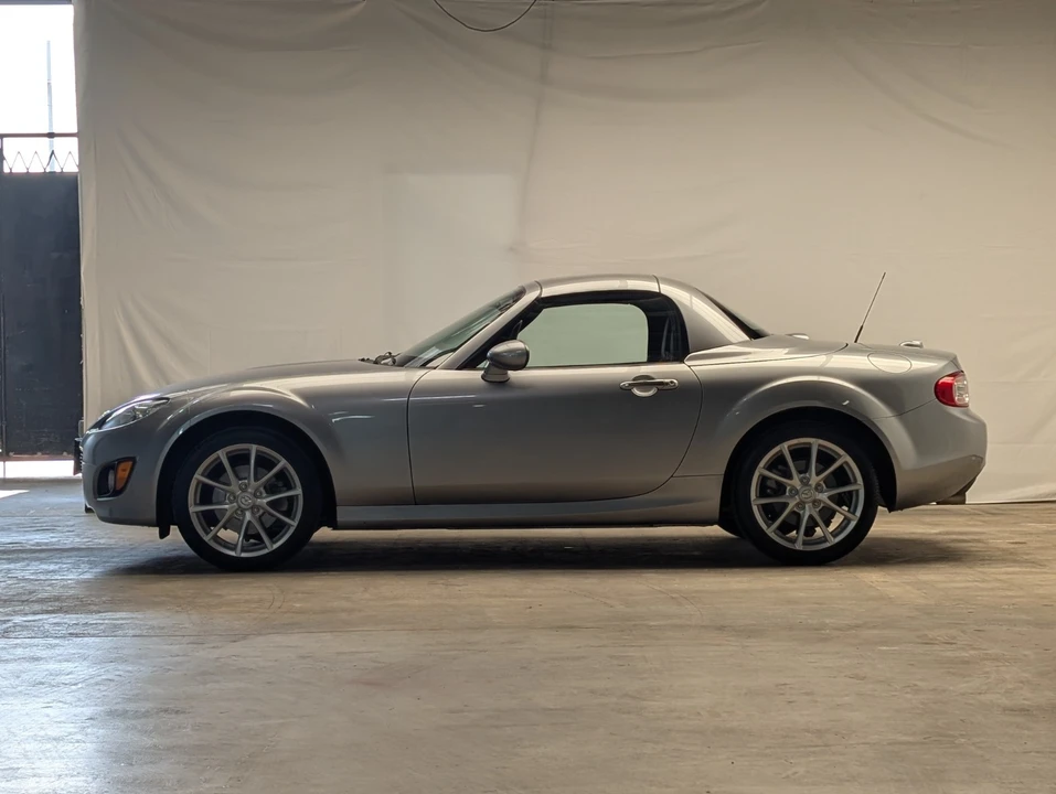 2010 Mazda NC MX-5 Miata - Image 4 of 15
