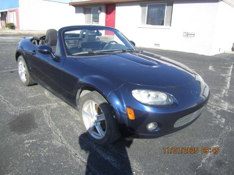 2010 Mazda NC MX-5 Miata - Image 3 of 11