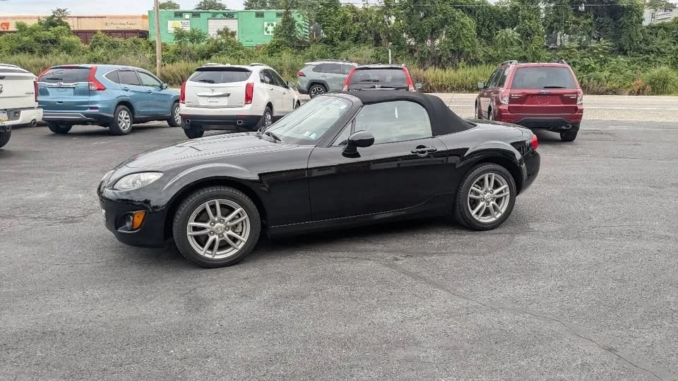 2010 Mazda NC MX-5 Miata - Image 10 of 20