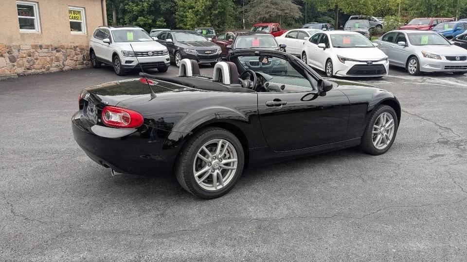 2010 Mazda NC MX-5 Miata - Image 5 of 20