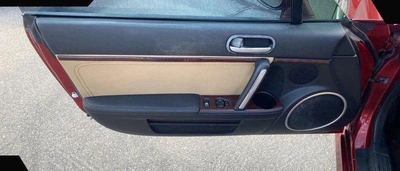 2010 Mazda NC MX-5 Miata - Image 17 of 20