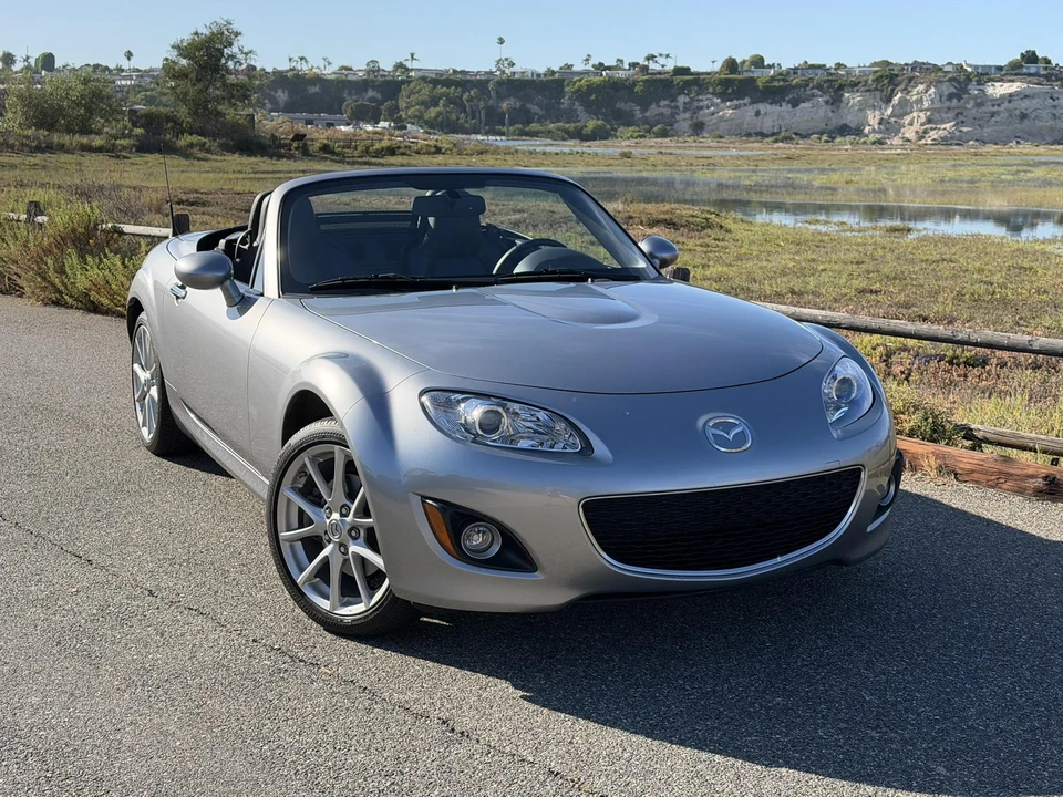 2010 Mazda NC MX-5 Miata - Image 18 of 31