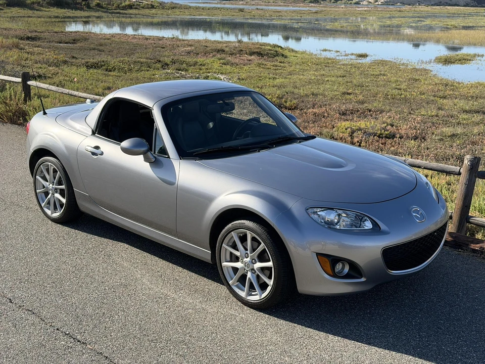 2010 Mazda NC MX-5 Miata - Image 25 of 31