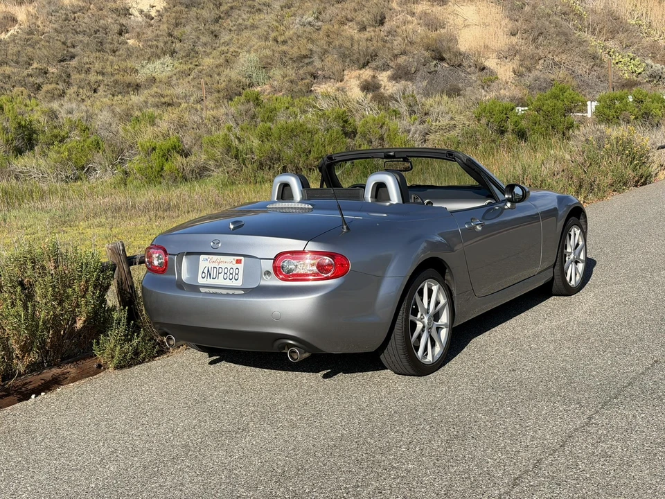 2010 Mazda NC MX-5 Miata - Image 10 of 31