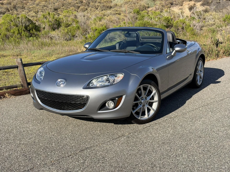 2010 Mazda NC MX-5 Miata - Image 2 of 31