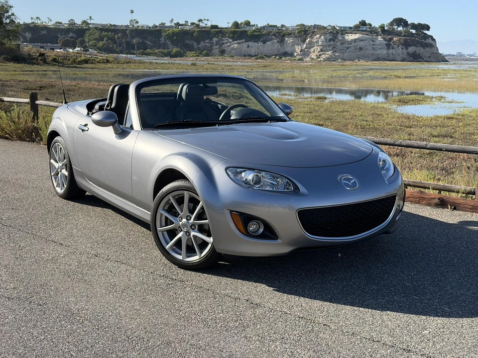 2010 Mazda NC MX-5 Miata - Image 17 of 31