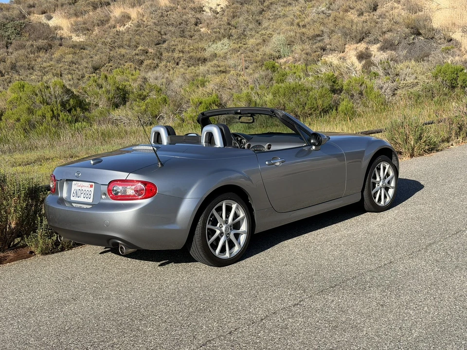 2010 Mazda NC MX-5 Miata - Image 11 of 31