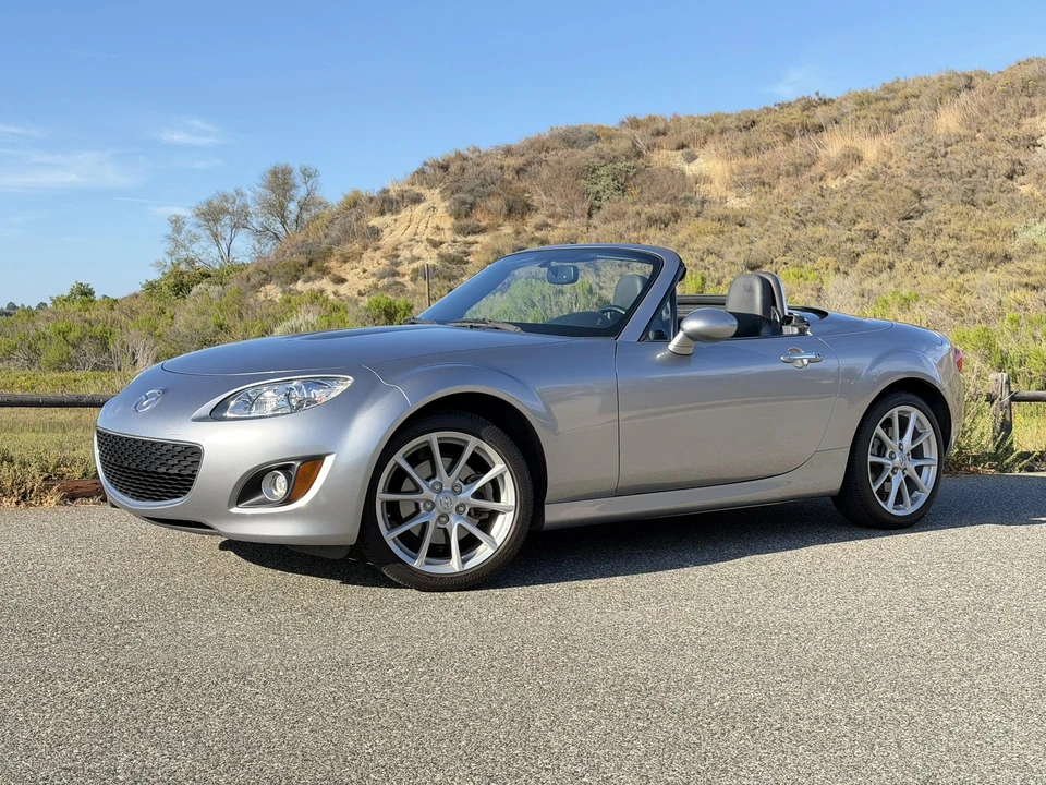 2010 Mazda NC MX-5 Miata - Image 5 of 31