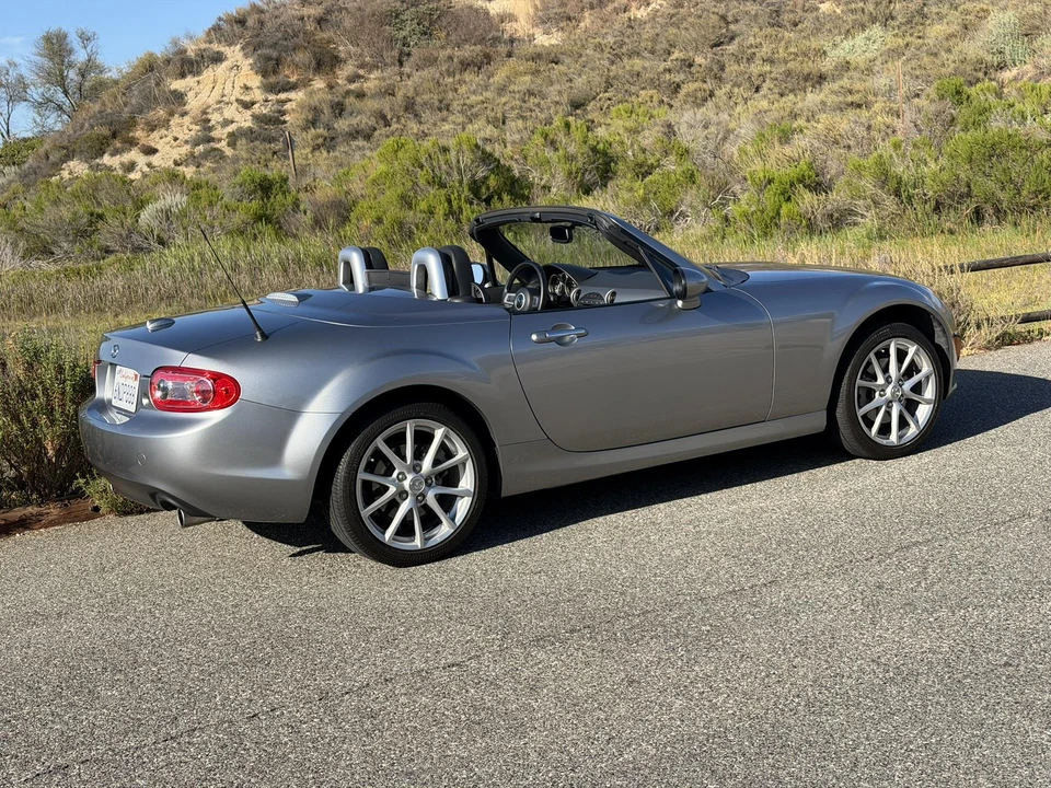 2010 Mazda NC MX-5 Miata - Image 12 of 31