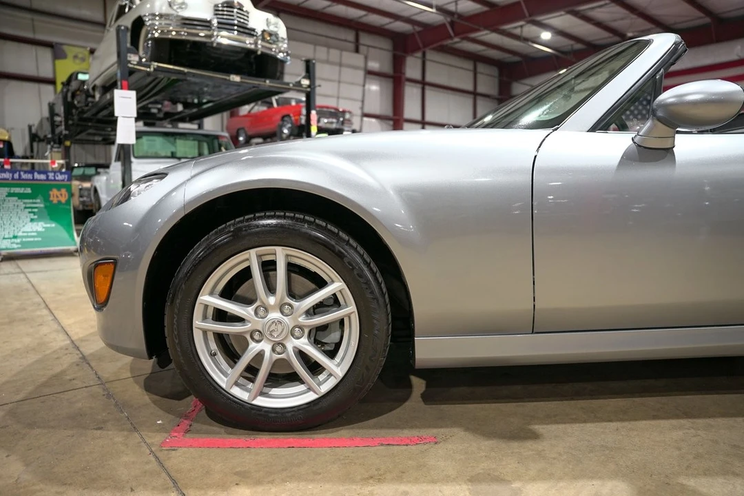 2010 Mazda NC MX-5 Miata - Image 3 of 12