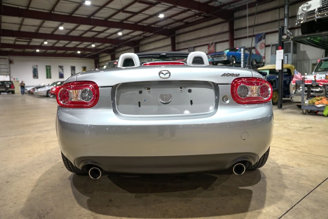 2010 Mazda NC MX-5 Miata - Image 7 of 12