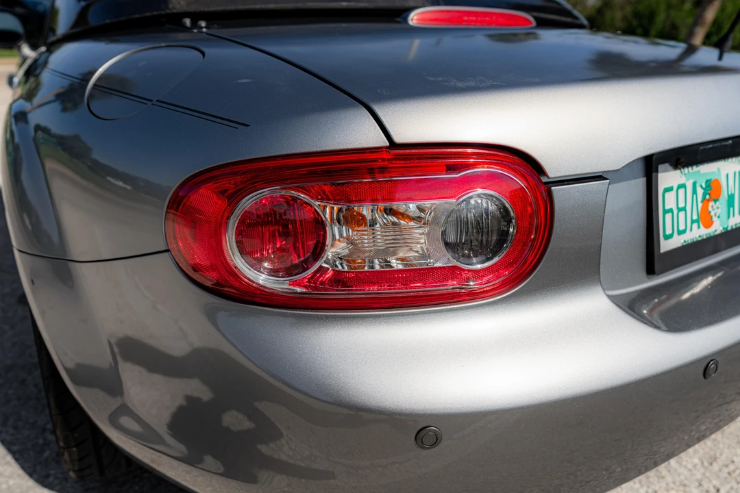 2010 Mazda NC MX-5 Miata - Image 15 of 31