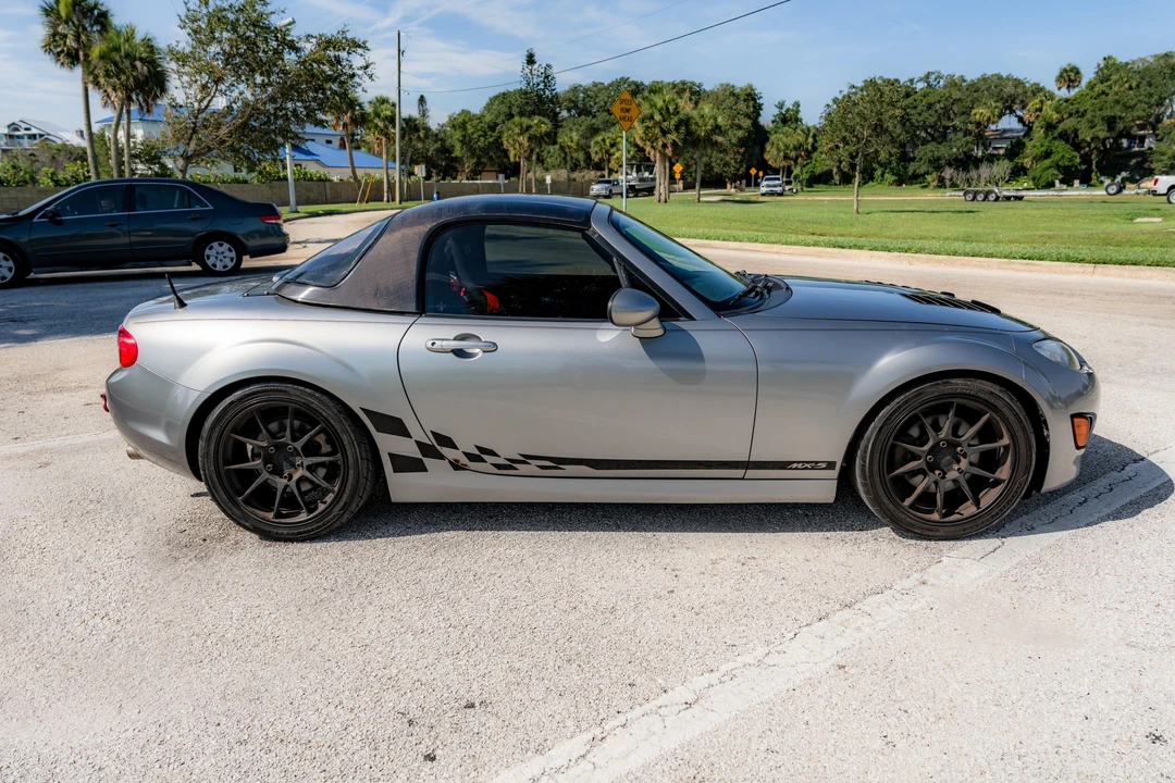 2010 Mazda NC MX-5 Miata - Image 10 of 31