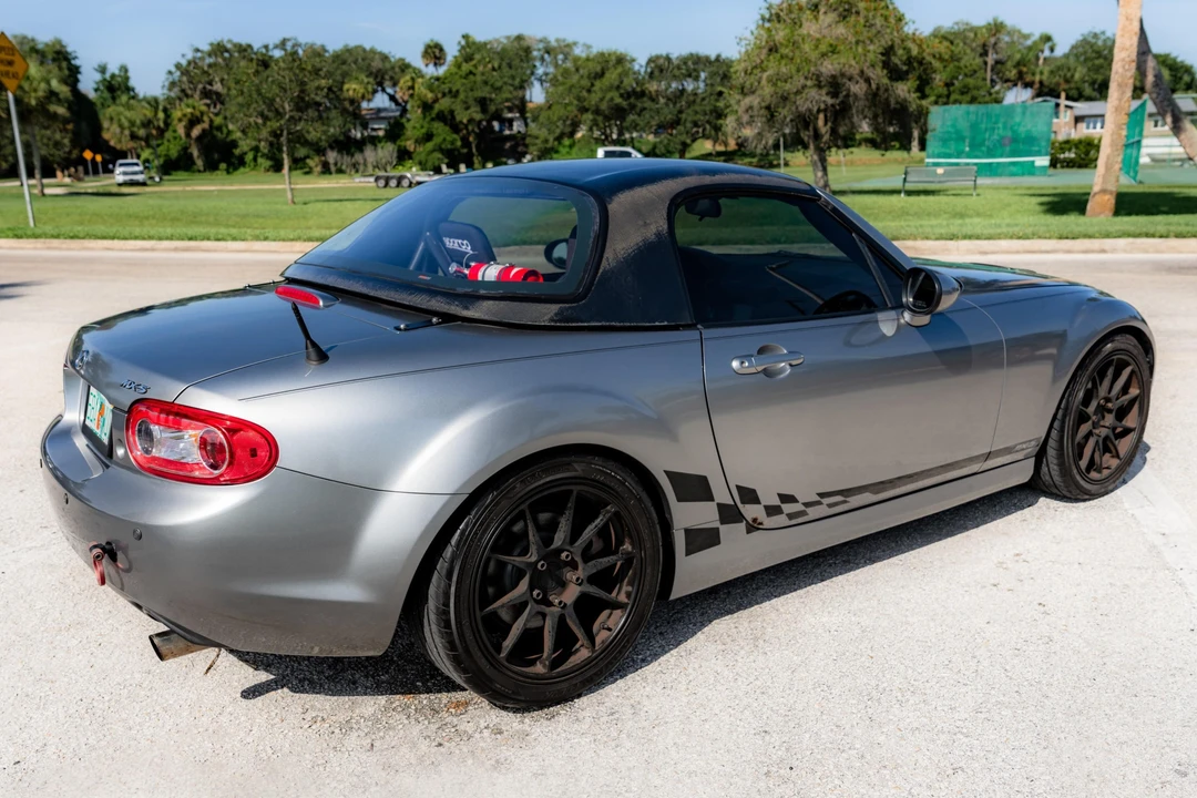 2010 Mazda NC MX-5 Miata - Image 4 of 31