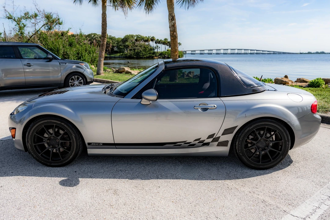 2010 Mazda NC MX-5 Miata - Image 3 of 31