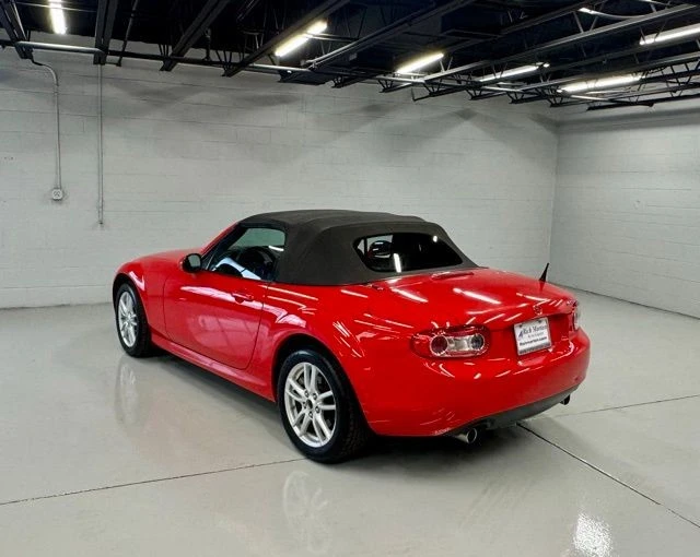 2010 Mazda NC MX-5 Miata - Image 4 of 12