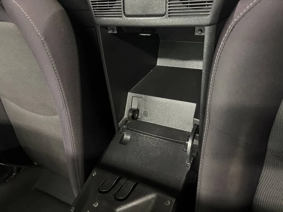 2010 Mazda NC MX-5 Miata - Image 18 of 20
