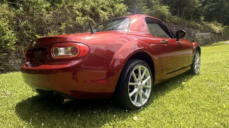 2010 Mazda NC MX-5 Miata - Image 3 of 7