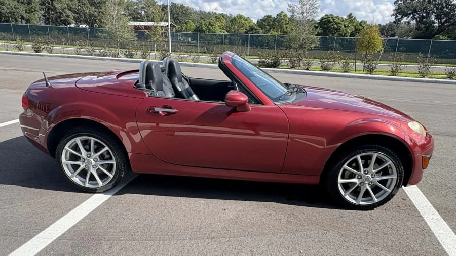 2010 Mazda NC MX-5 Miata - Image 24 of 31