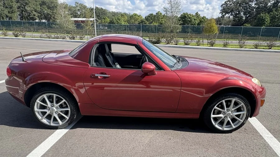 2010 Mazda NC MX-5 Miata - Image 23 of 31