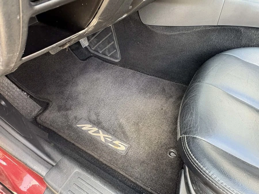 2010 Mazda NC MX-5 Miata - Image 28 of 31