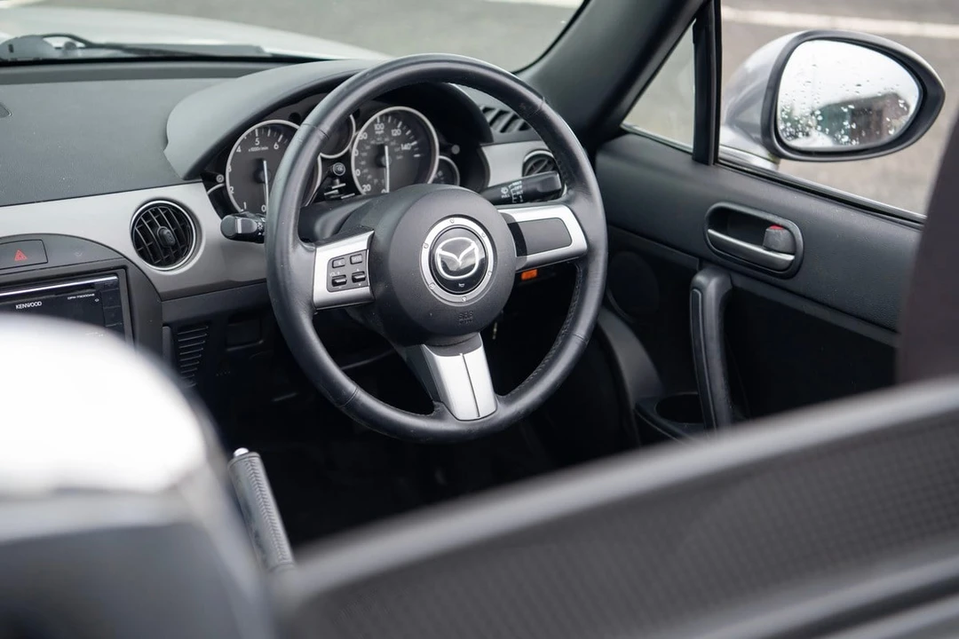 2010 Mazda NC MX-5 Miata - Image 25 of 30