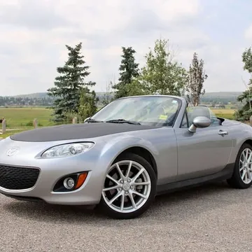 2010 Mazda MX-5 GT