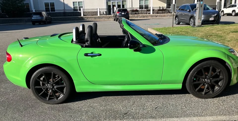 2010 Mazda NC MX-5 Miata - Image 2 of 9