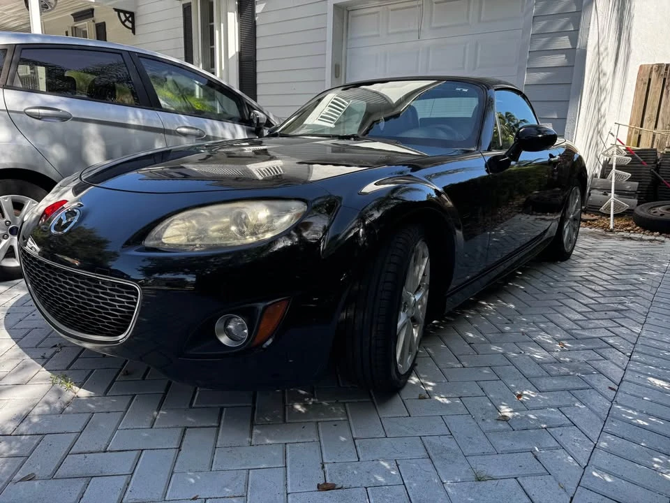 2010 Mazda NC MX-5 Miata - Image 4 of 10