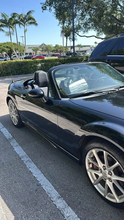 2010 Mazda NC MX-5 Miata - Image 2 of 10