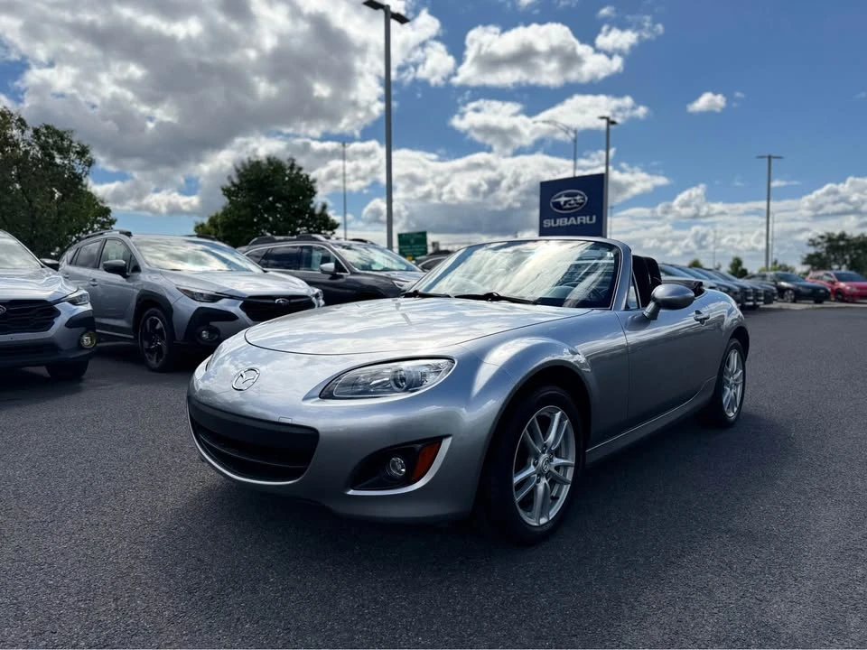 2010 Mazda NC MX-5 Miata - Image 3 of 18