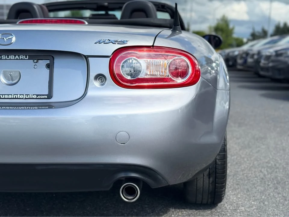 2010 Mazda NC MX-5 Miata - Image 8 of 18