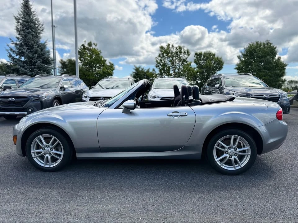 2010 Mazda NC MX-5 Miata - Image 4 of 18